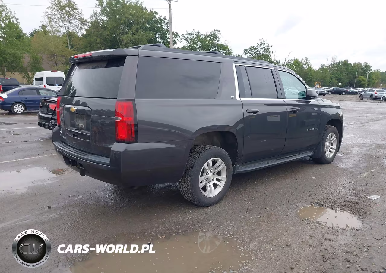 2018 Chevrolet Suburban Lt VIN:1GNSKHKC3JR162394 - 4