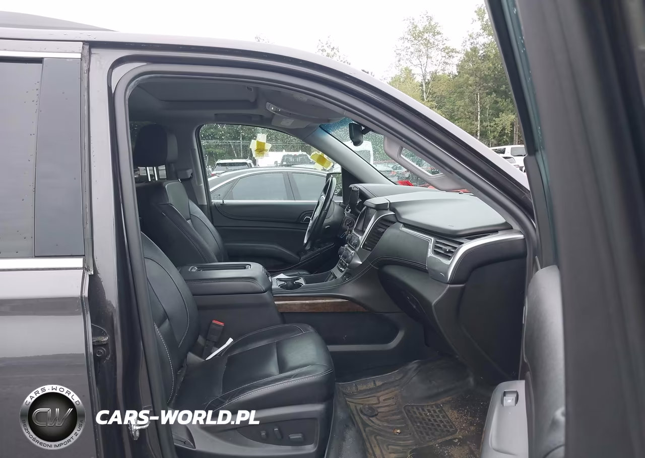 2018 Chevrolet Suburban Lt VIN:1GNSKHKC3JR162394 - 5