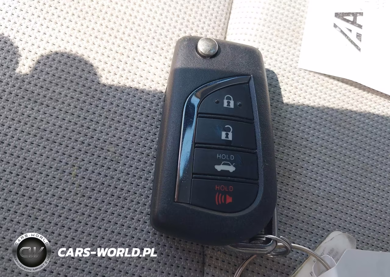 2021 Toyota Corolla Le VIN:5YFEPMAE9MP202995 - 11
