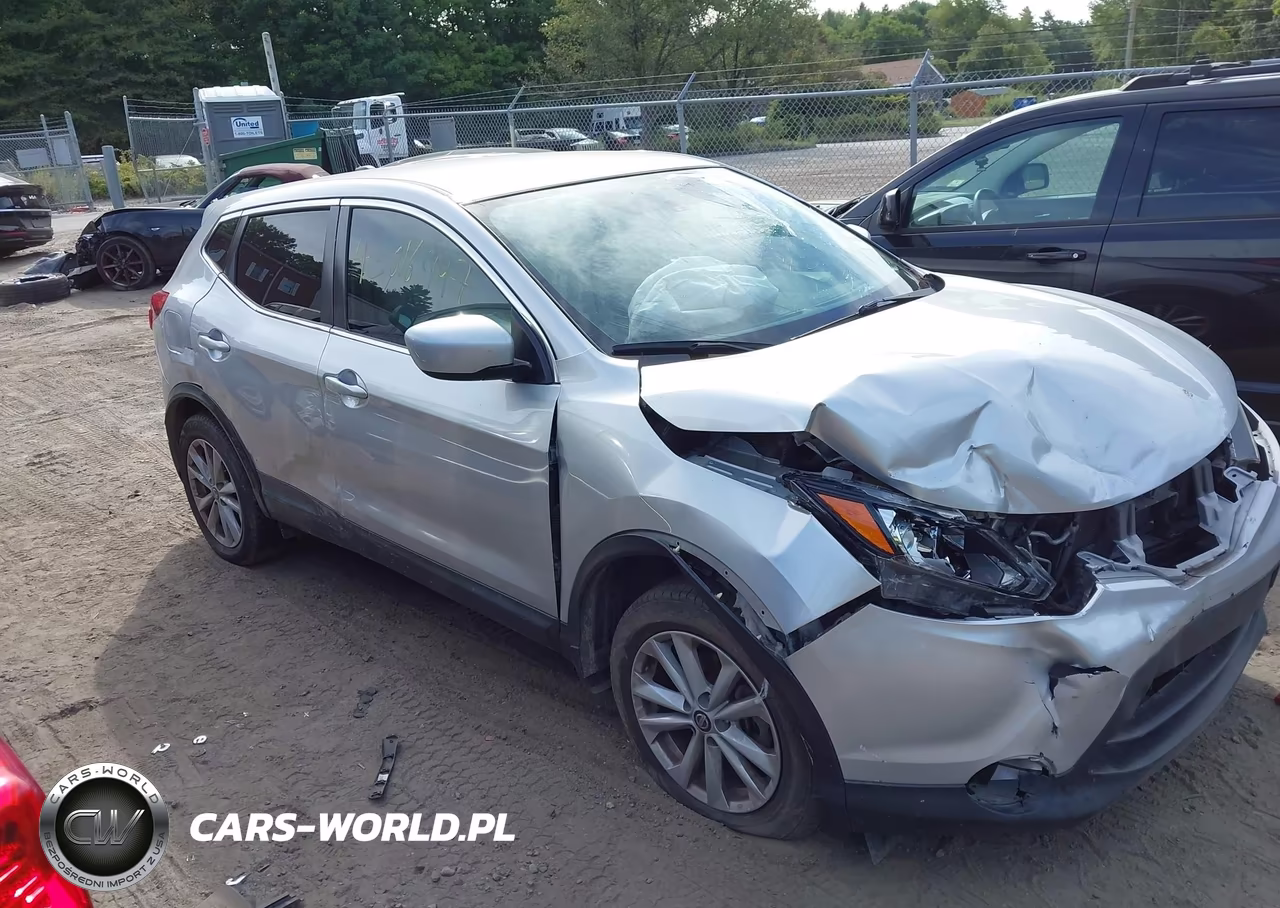 2019 Nissan Rogue Sport S VIN:JN1BJ1CP1KW529089 - 14