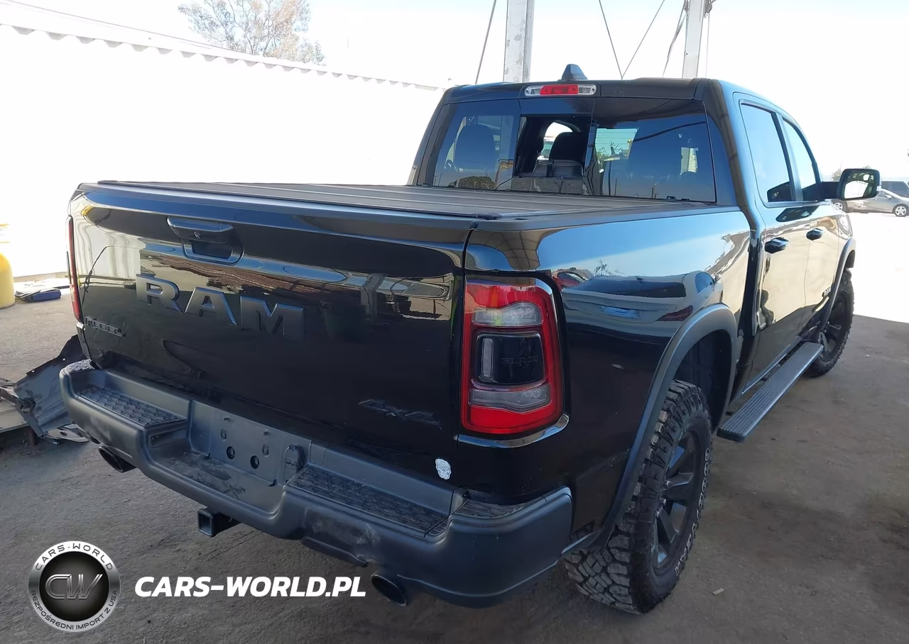 2020 Ram 1500 VIN:1C6SRFLT9LN196302 - 4