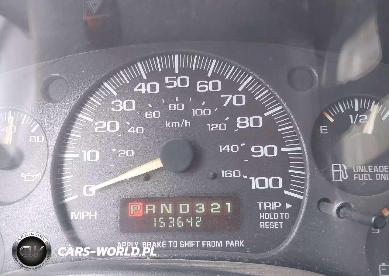 2002 Chevrolet Express VIN:1GCGG25R721134045 - 7