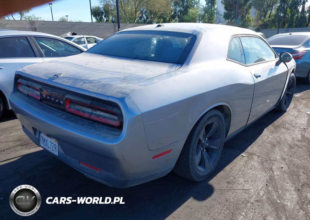 2016 Dodge Challenger Sxt VIN:2C3CDZAG3GH100895 - 4
