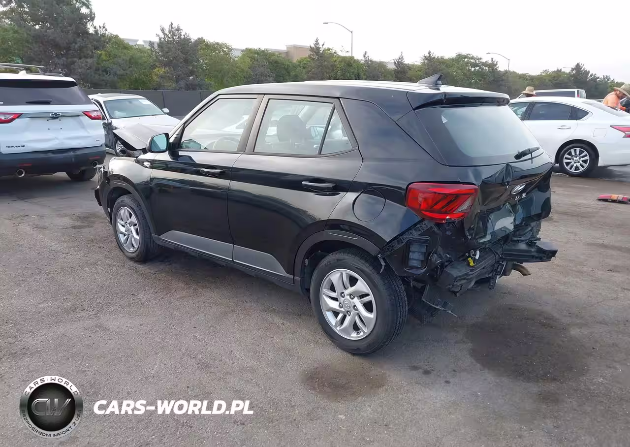2021 Hyundai Venue Se VIN:KMHRB8A34MU070006 - 3