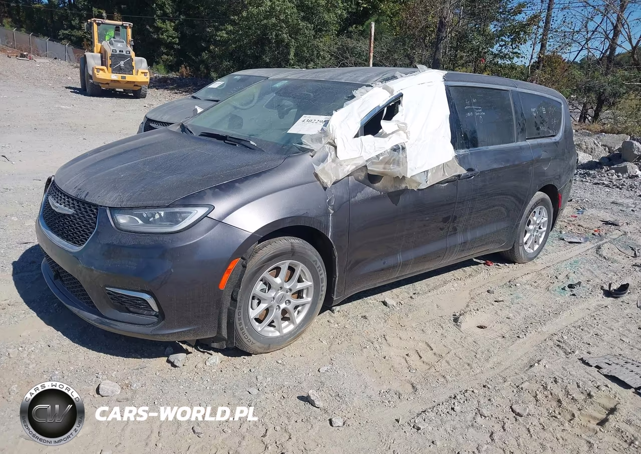 2023 Chrysler Pacifica Touring L VIN:2C4RC1BG2PR571438 - 2