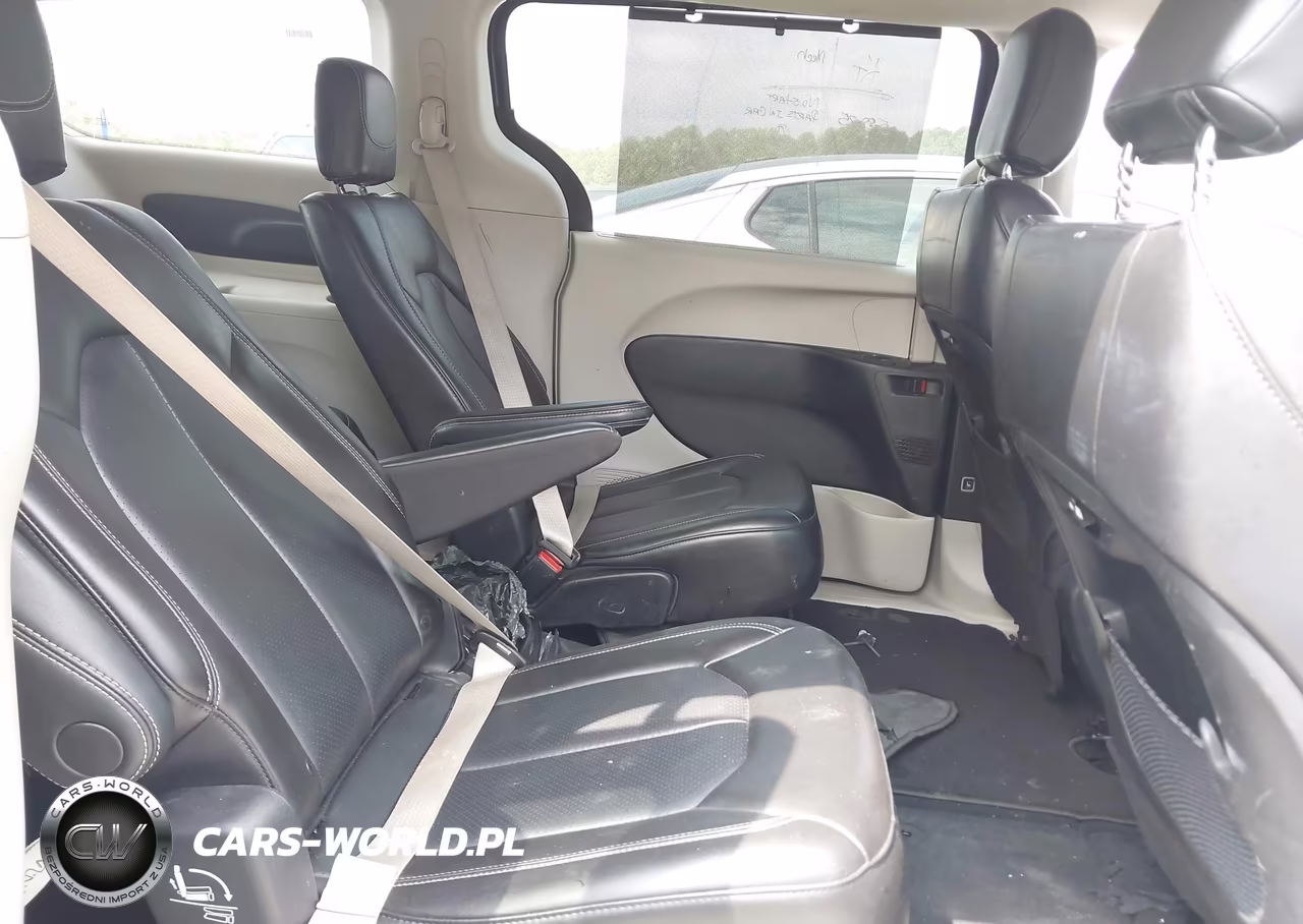 2023 Chrysler Pacifica Touring L VIN:2C4RC1BG2PR571438 - 8