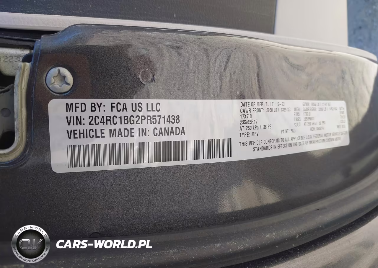 2023 Chrysler Pacifica Touring L VIN:2C4RC1BG2PR571438 - 9