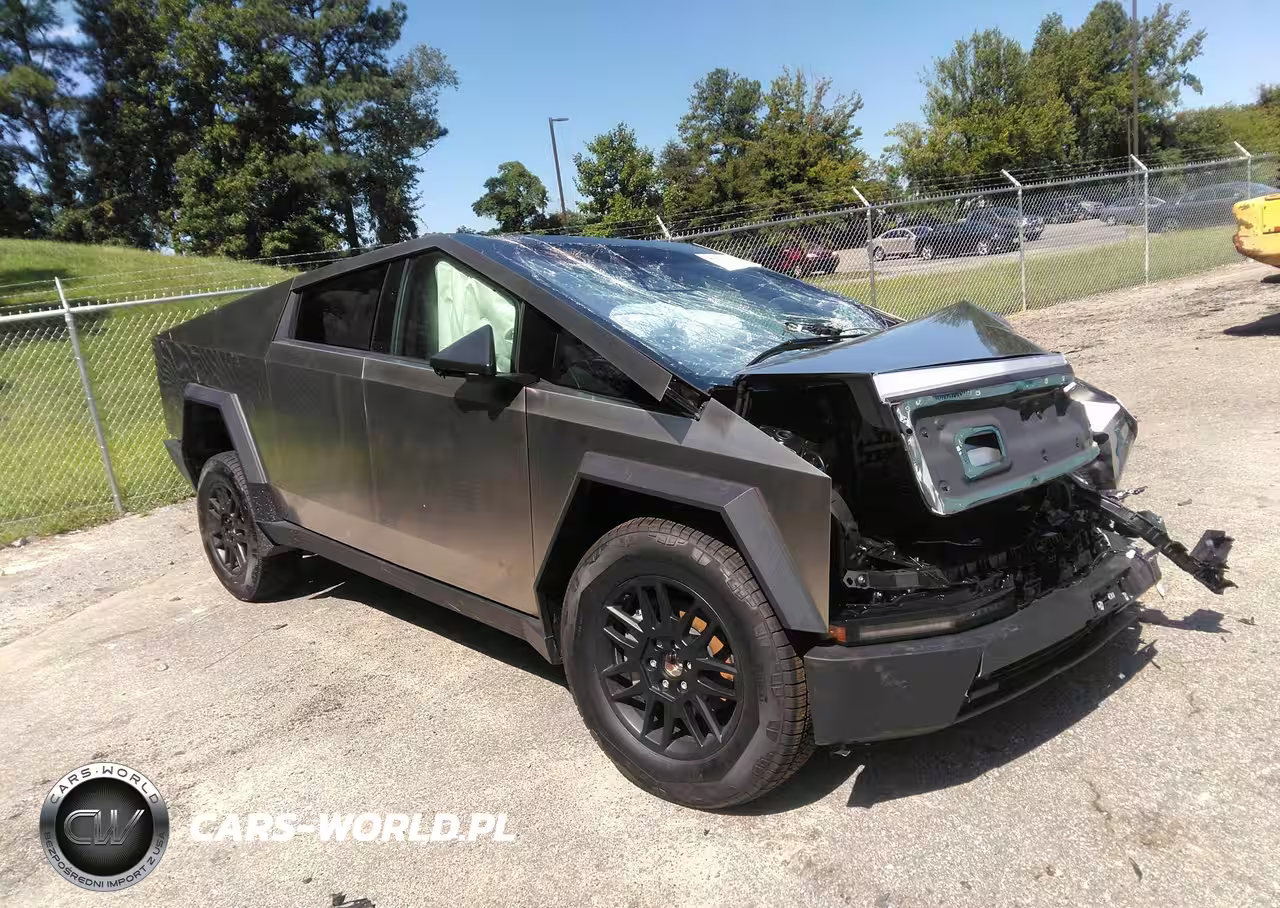 2025 Tesla Cybertruck All-Wheel Drive