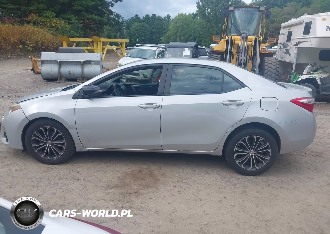 2015 Toyota Corolla S Plus VIN:2T1BURHE7FC262923 - 13