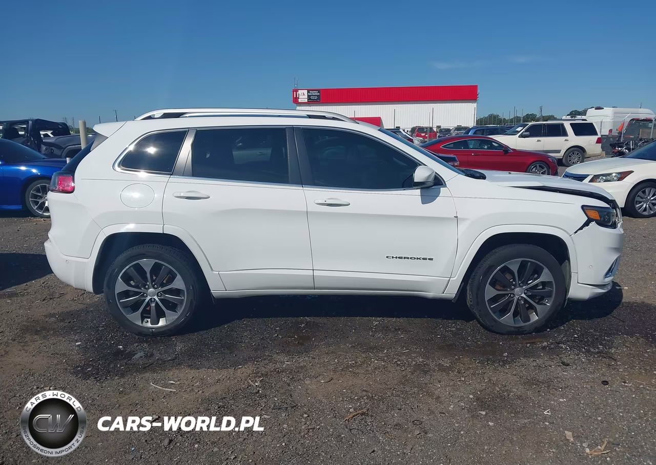 2019 Jeep Cherokee Overland 4X4 VIN:1C4PJMJN6KD124167 - 14