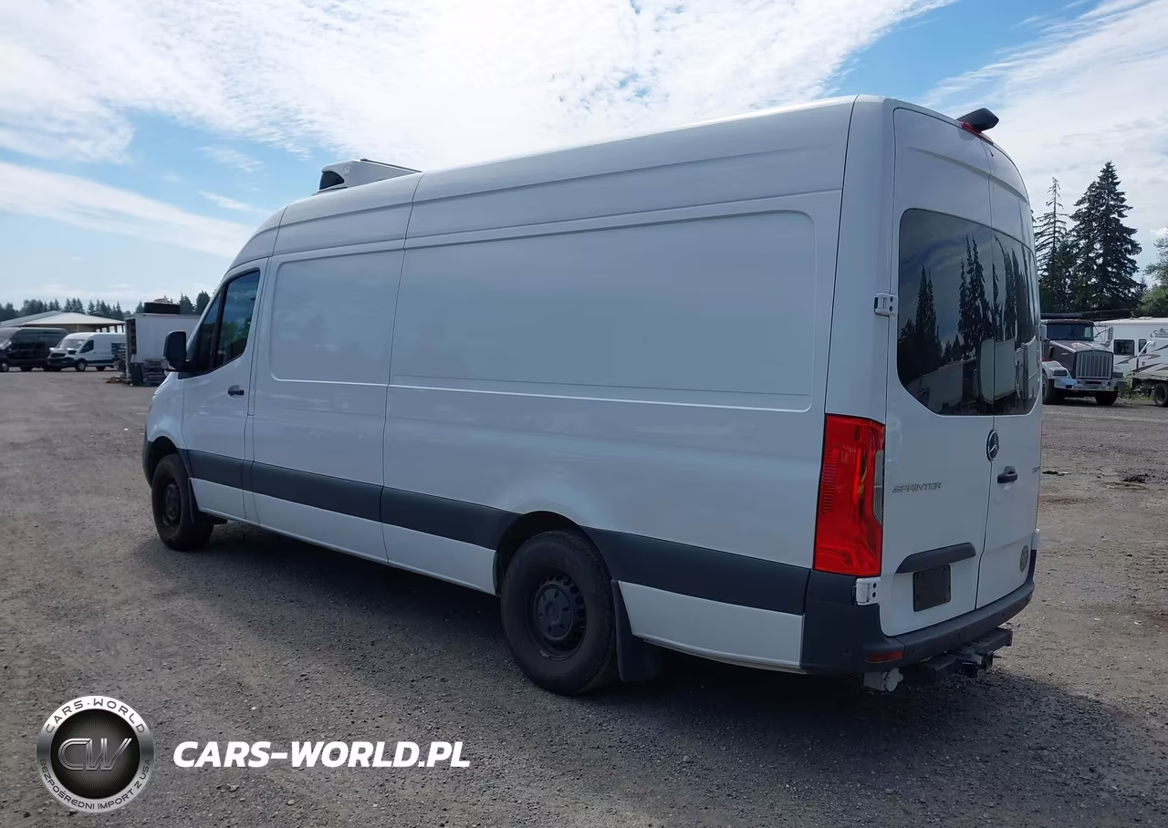2023 Mercedes-Benz Sprinter 2500 High Roof 4-Cyl Diesel VIN:W1W4KCHY7PT122164 - 3