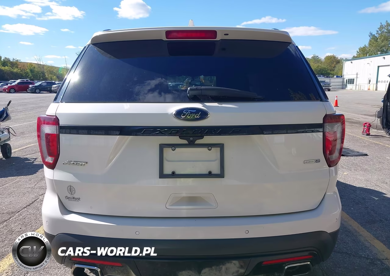 2017 Ford Explorer Sport VIN:1FM5K8GTXHGE34536 - 16