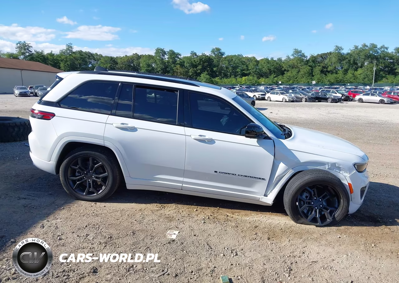 2024 Jeep Grand Cherokee 4Xe Anniversary Edition VIN:1C4RJYB68R8511765 - 14
