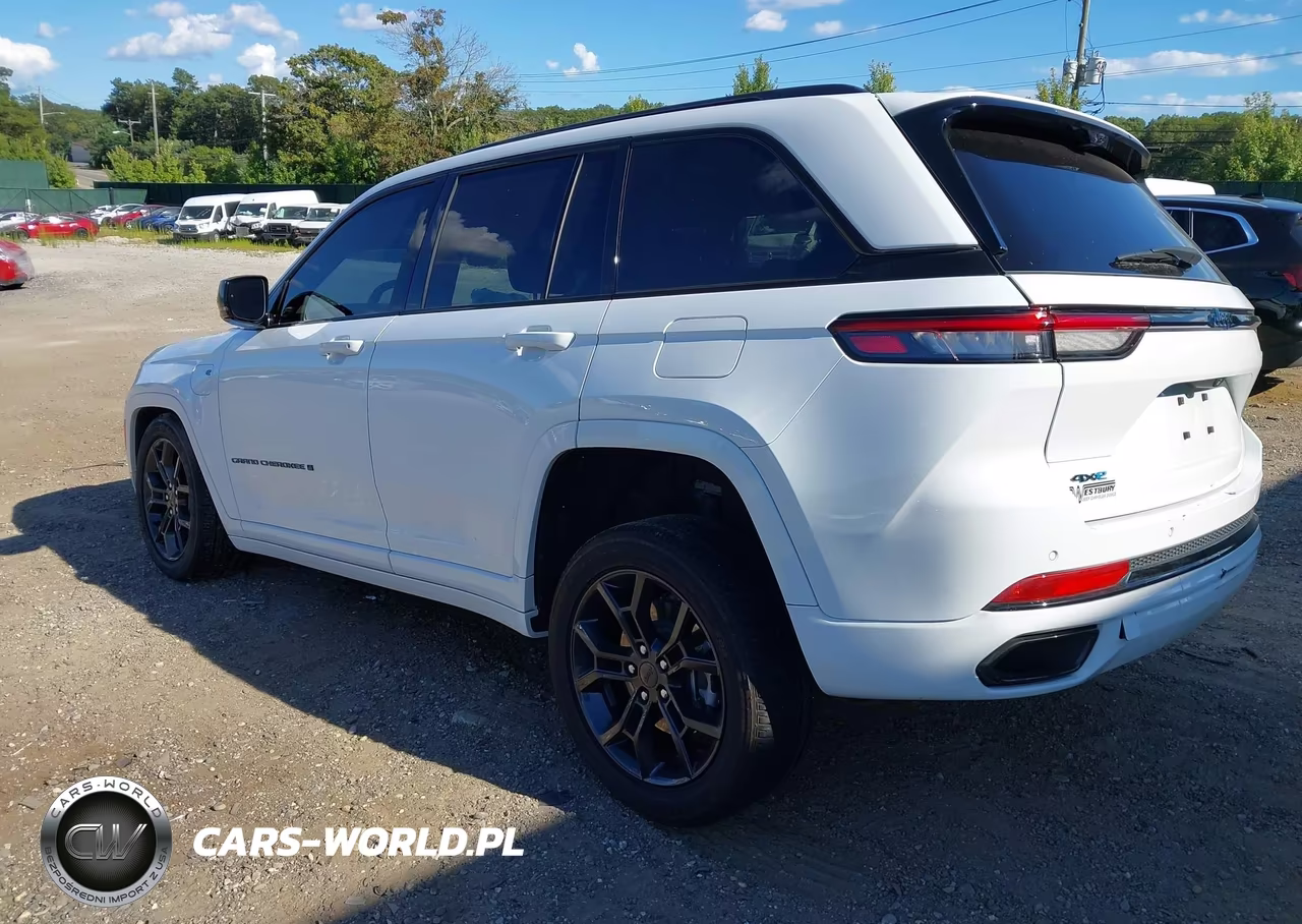 2024 Jeep Grand Cherokee 4Xe Anniversary Edition VIN:1C4RJYB68R8511765 - 3