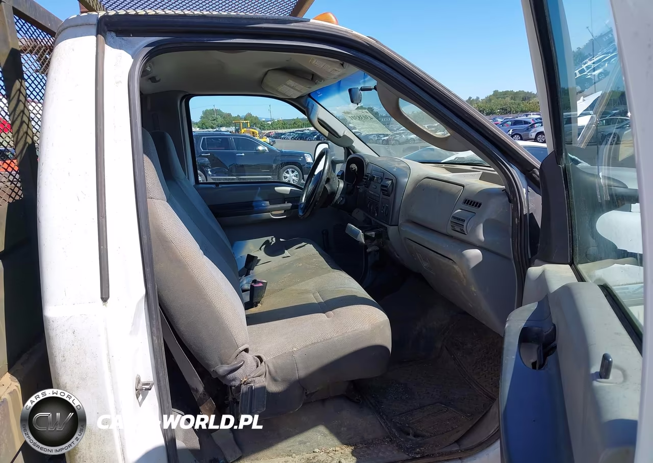 2006 Ford F-450 Chassis Xl-Xlt VIN:1FDXF46Y76ED71570 - 5