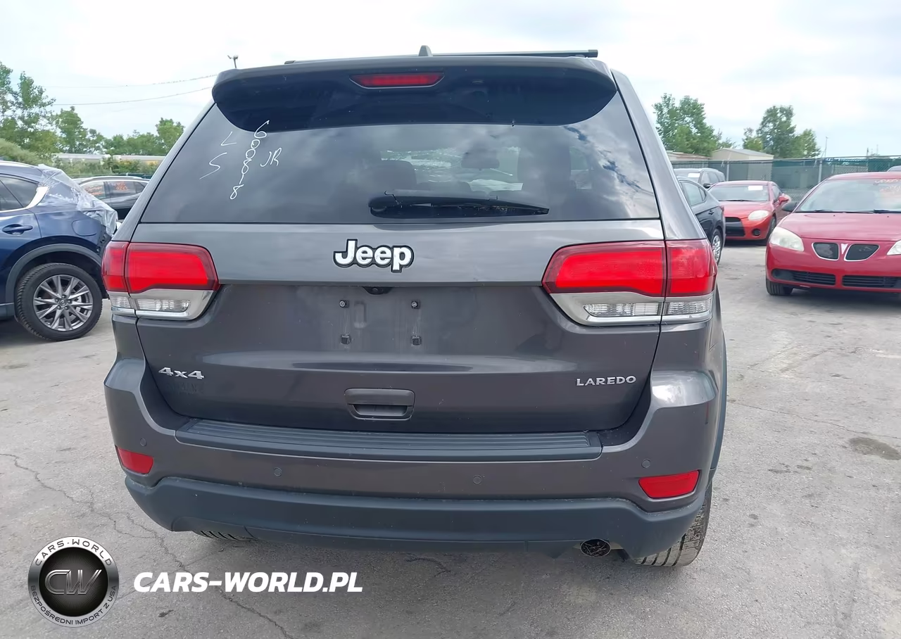 2021 Jeep Grand Cherokee Laredo E 4X4 VIN:1C4RJFAG4MC600818 - 16