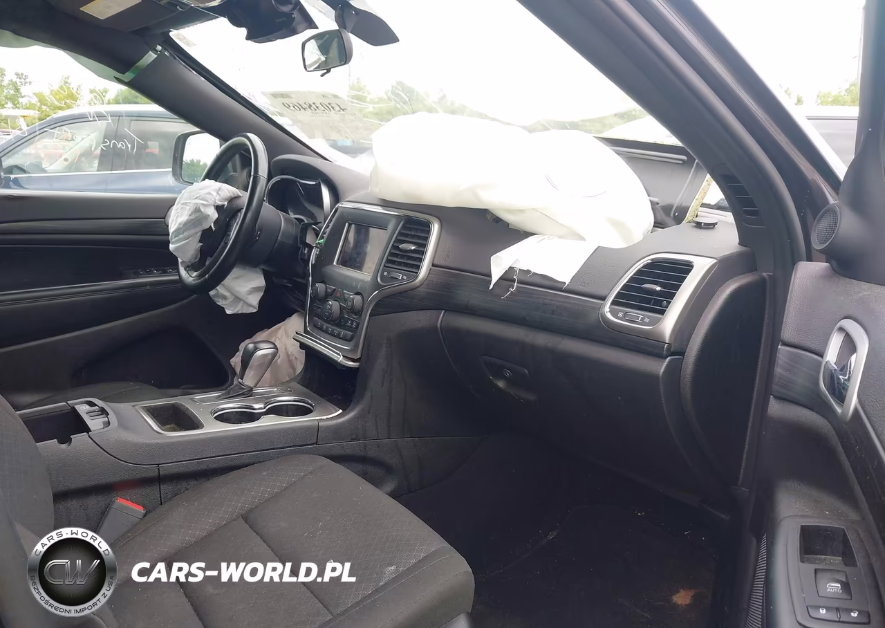 2021 Jeep Grand Cherokee Laredo E 4X4 VIN:1C4RJFAG4MC600818 - 5