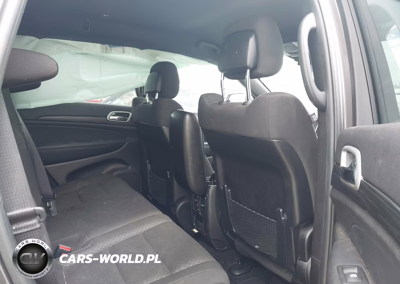 2021 Jeep Grand Cherokee Laredo E 4X4 VIN:1C4RJFAG4MC600818 - 8