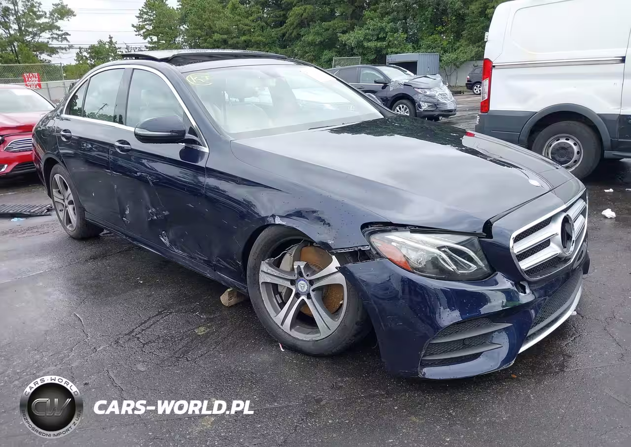 MERCEDES-BENZ
