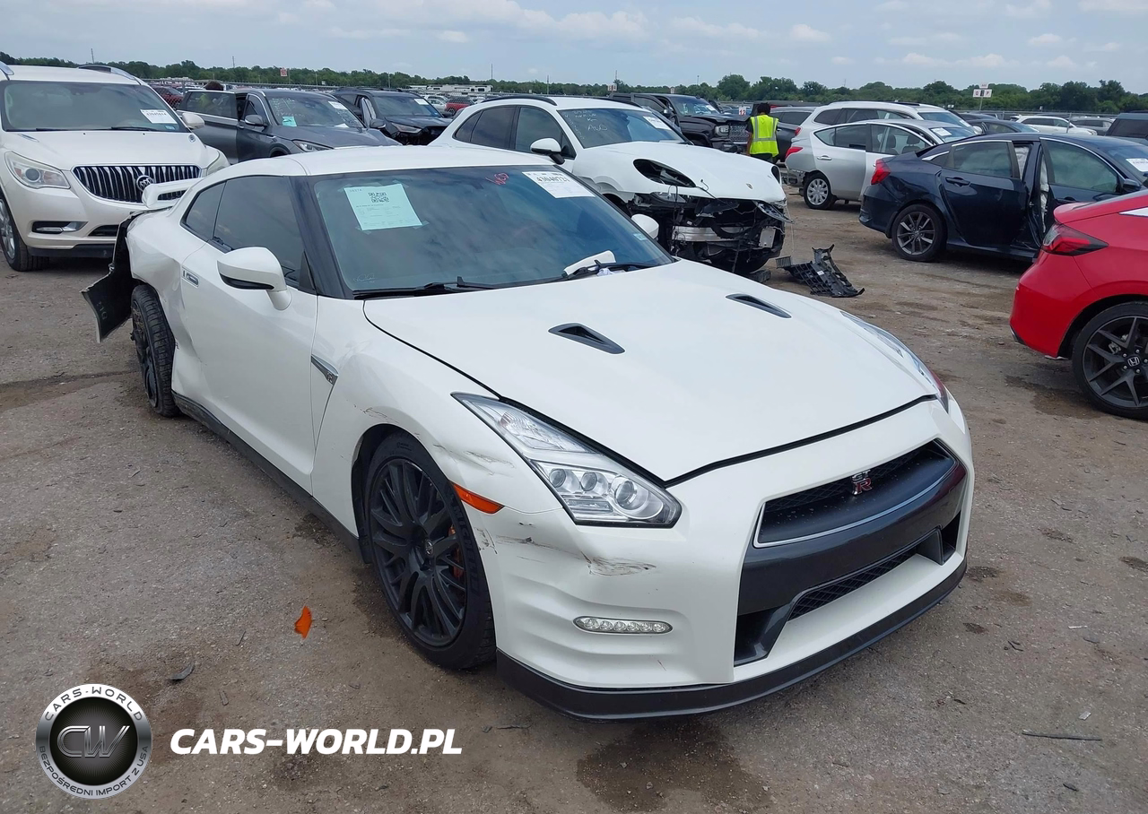 2016 Nissan Gt-R Premium