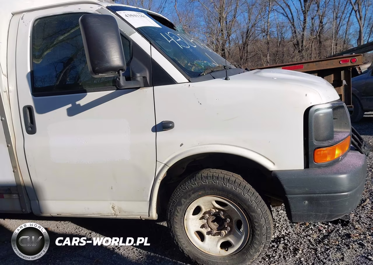 2010 GMC Savana Cutaway Work Van VIN:1GD1G2AA3A1903169 - 17