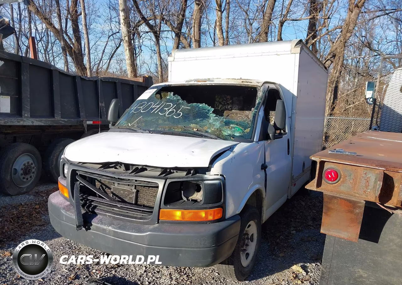 2010 GMC Savana Cutaway Work Van VIN:1GD1G2AA3A1903169 - 2