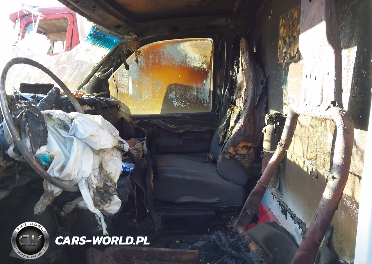2010 GMC Savana Cutaway Work Van VIN:1GD1G2AA3A1903169 - 5