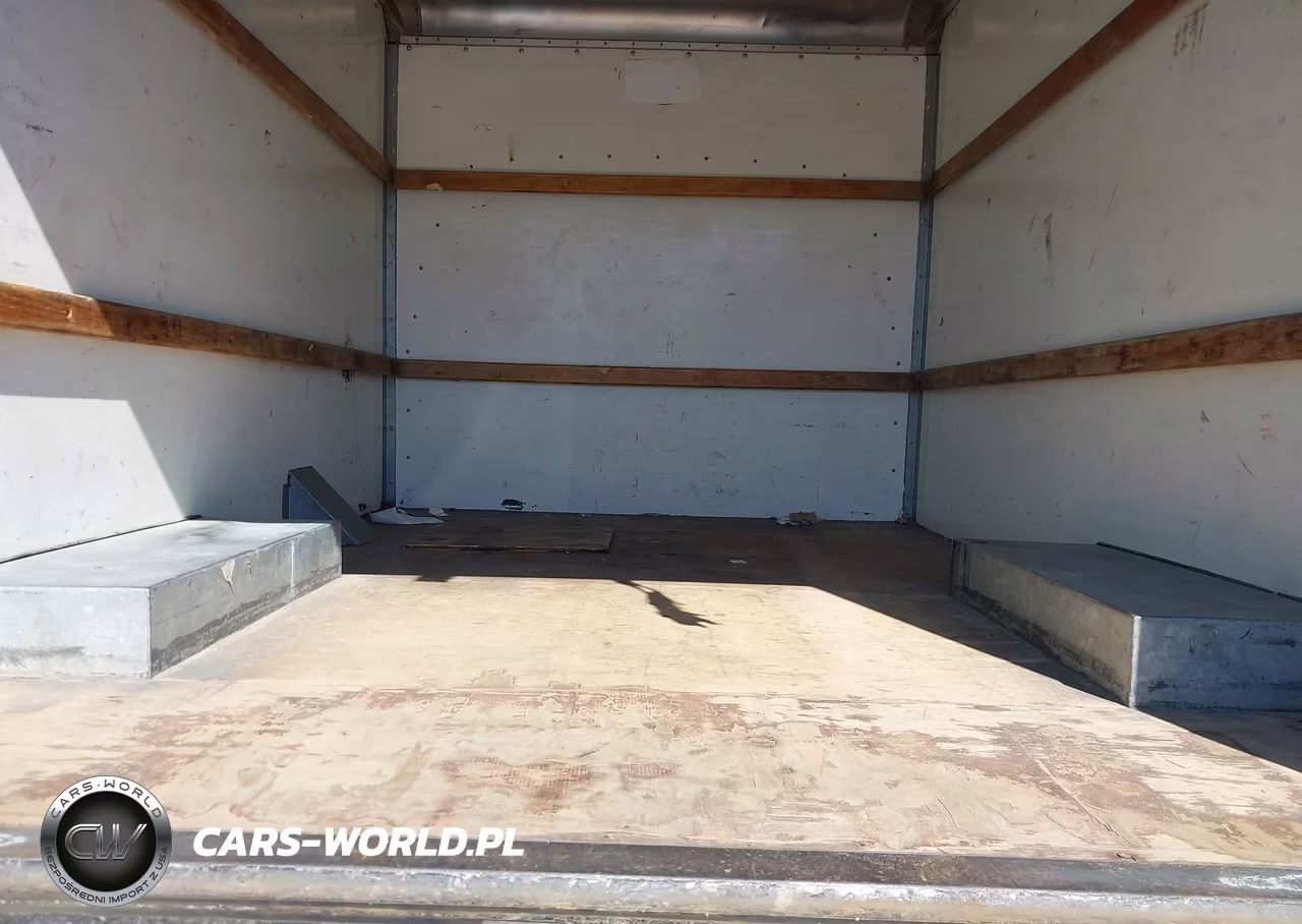 2010 GMC Savana Cutaway Work Van VIN:1GD1G2AA3A1903169 - 8