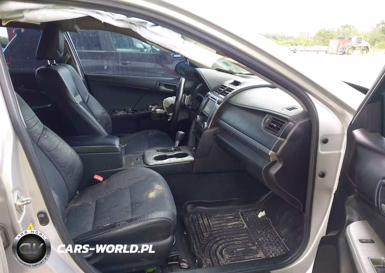 2014 Toyota Camry Se VIN:4T1BF1FK1EU326374 - 5