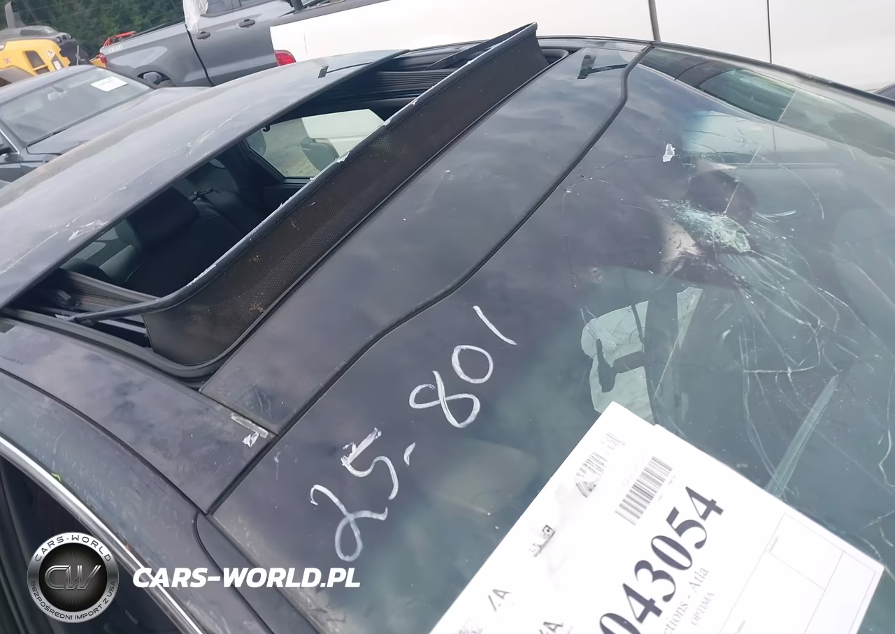 2019 Kia Optima Sx Turbo VIN:5XXGV4L26KG283137 - 18