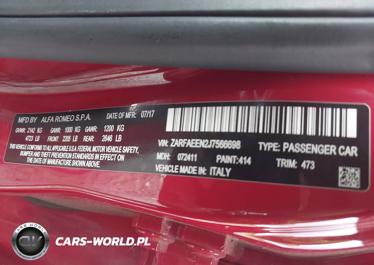 2018 Alfa Romeo Giulia Ti Sport Awd VIN:ZARFAEEN2J7566698 - 9