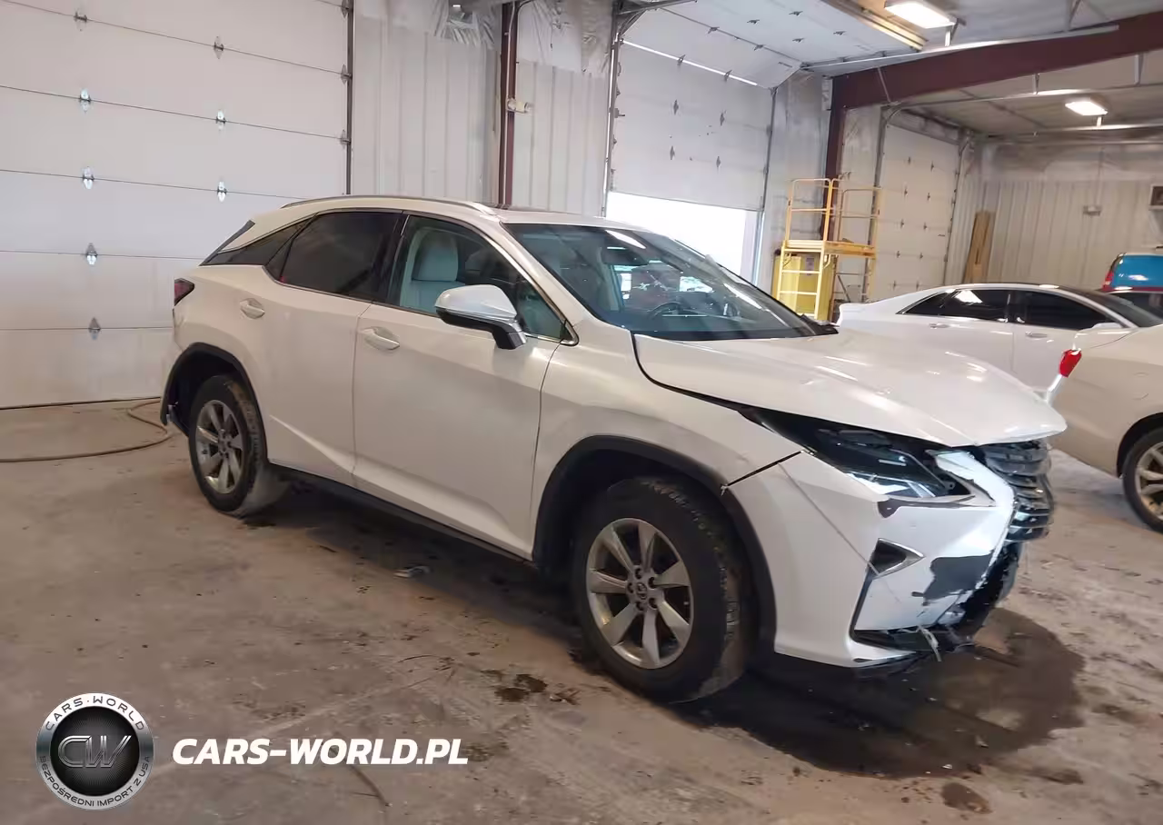 LEXUS