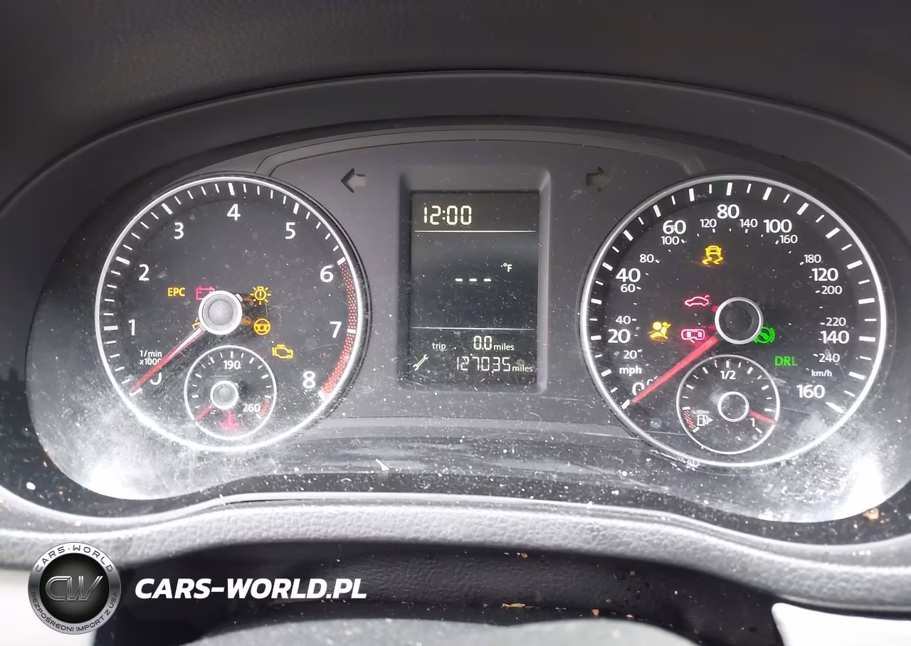 2015 Volkswagen Passat 1.8T S VIN:1VWAS7A36FC007944 - 7