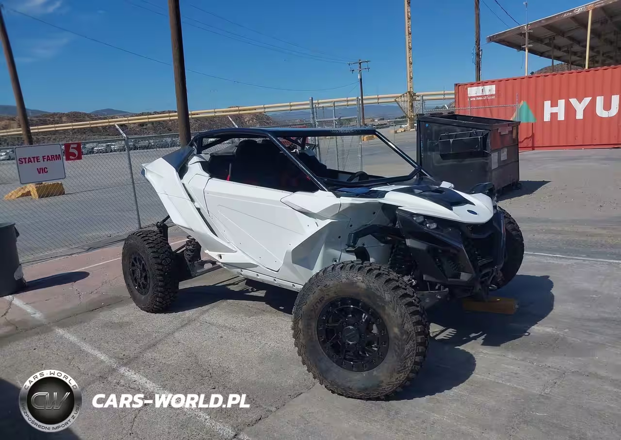 2025 Can-Am Maverick R X Rs