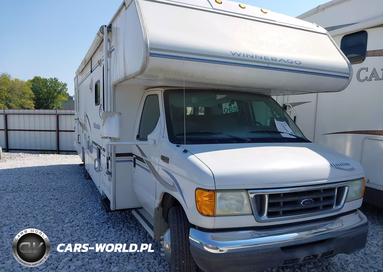 2004 Winnebago Econoline