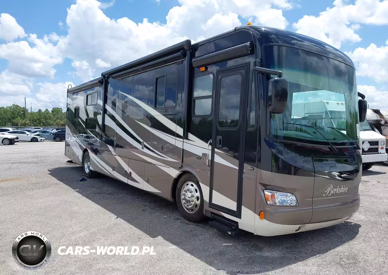 2014 Freightliner Chassis Xc