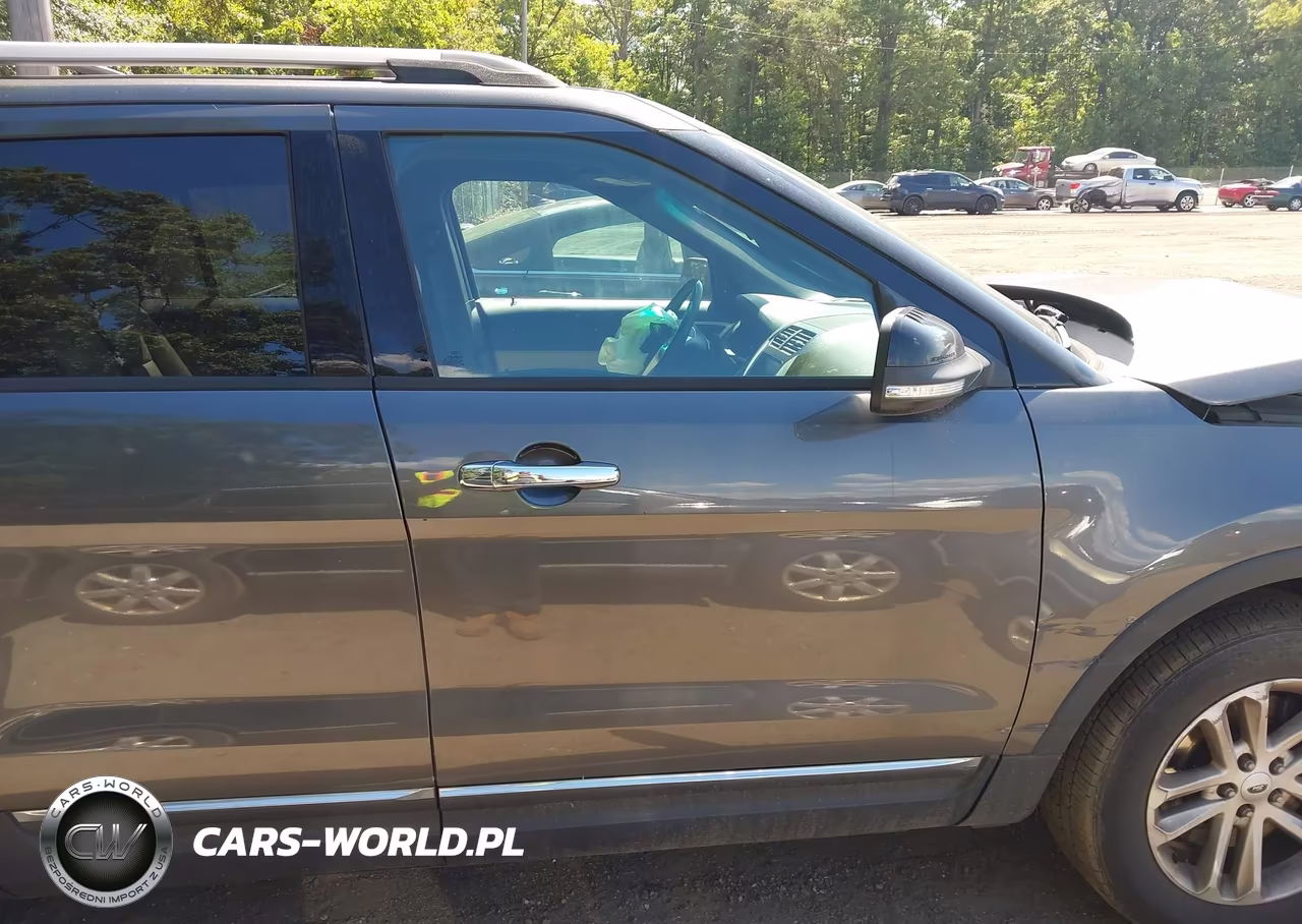 2015 Ford Explorer Xlt VIN:1FM5K7D97FGB13845 - 13