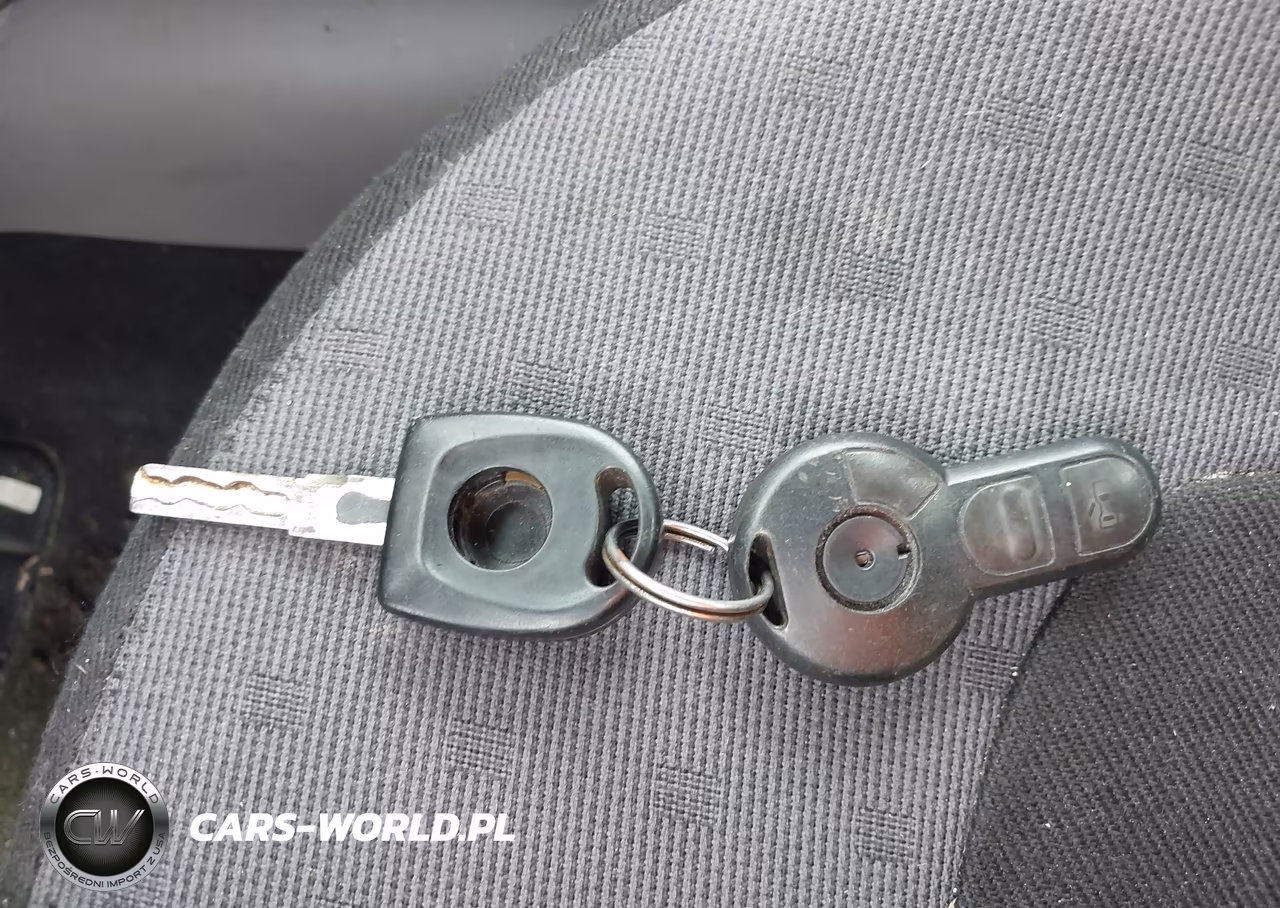 1998 Volkswagen New Beetle VIN:3VWBB61C6WM050600 - 11