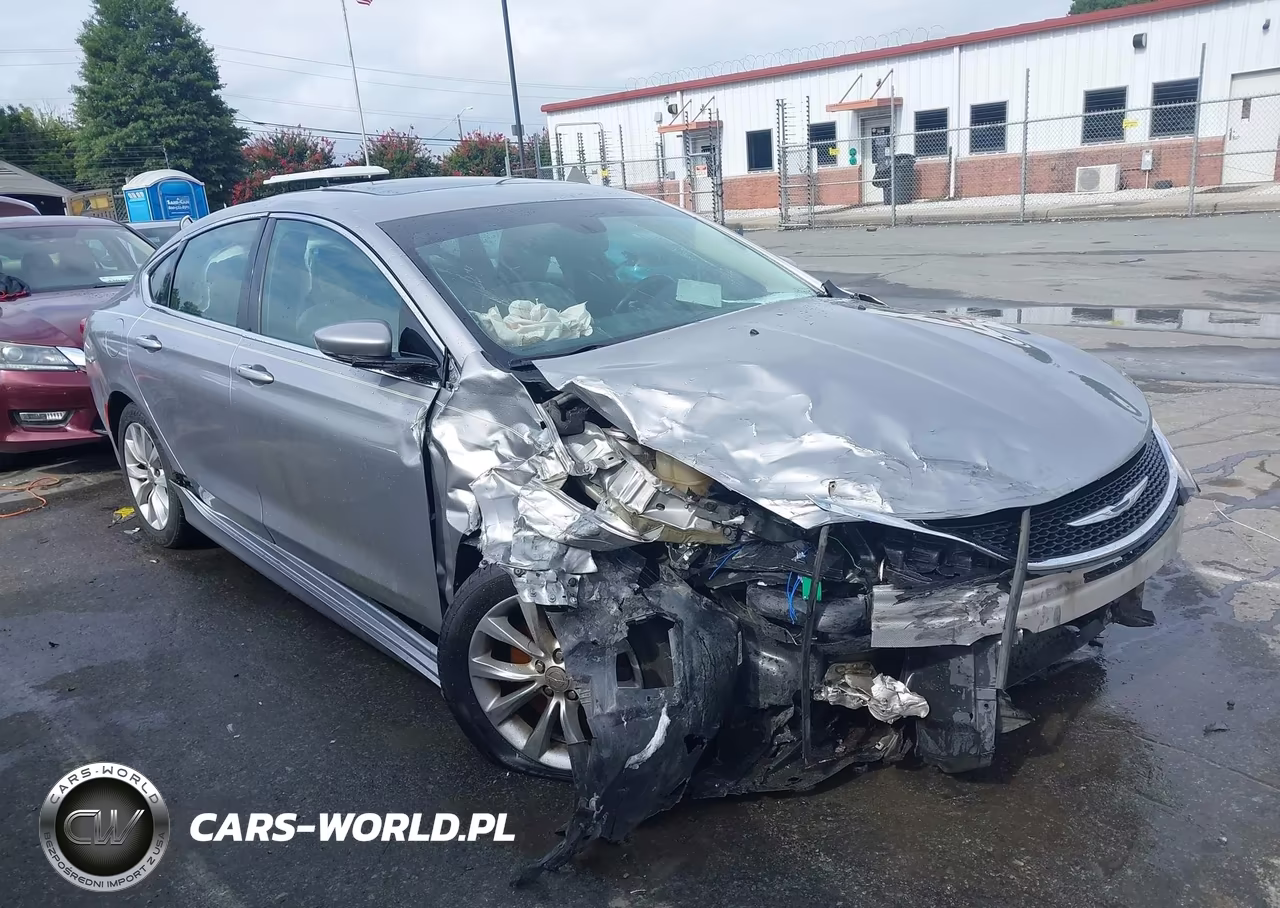 2016 Chrysler 200 C VIN:1C3CCCCG8GN124517 - 13