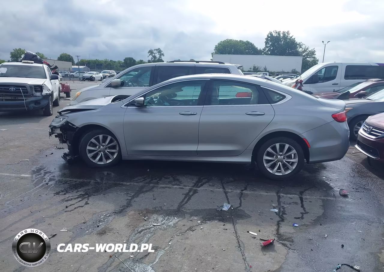 2016 Chrysler 200 C VIN:1C3CCCCG8GN124517 - 14