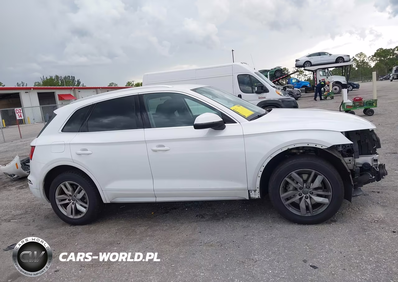 2018 Audi Q5 2.0T Premium-2.0T Tech Premium VIN:WA1ANAFY2J2205618 - 14