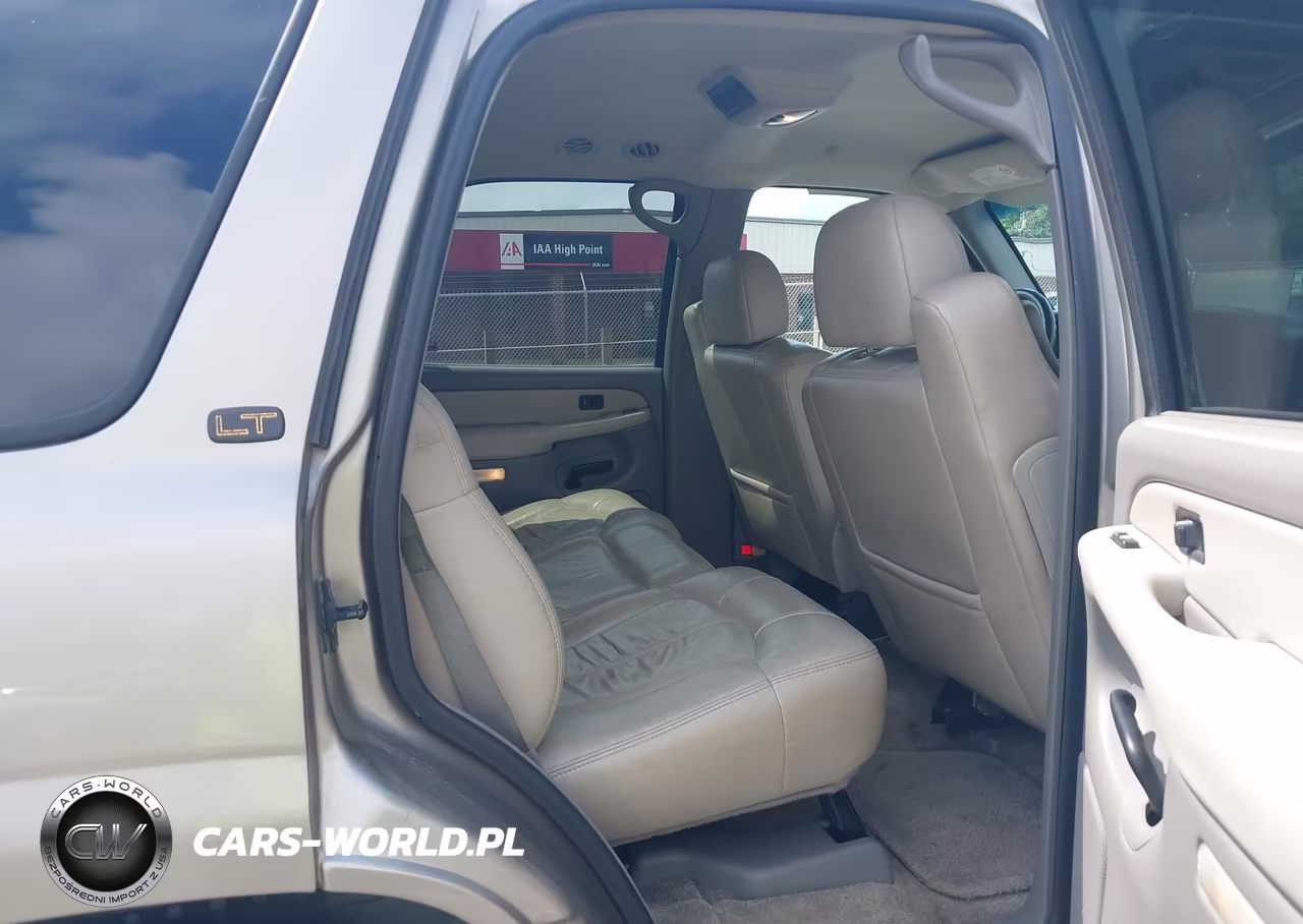 2001 Chevrolet Tahoe Lt VIN:1GNEK13T61R213700 - 8