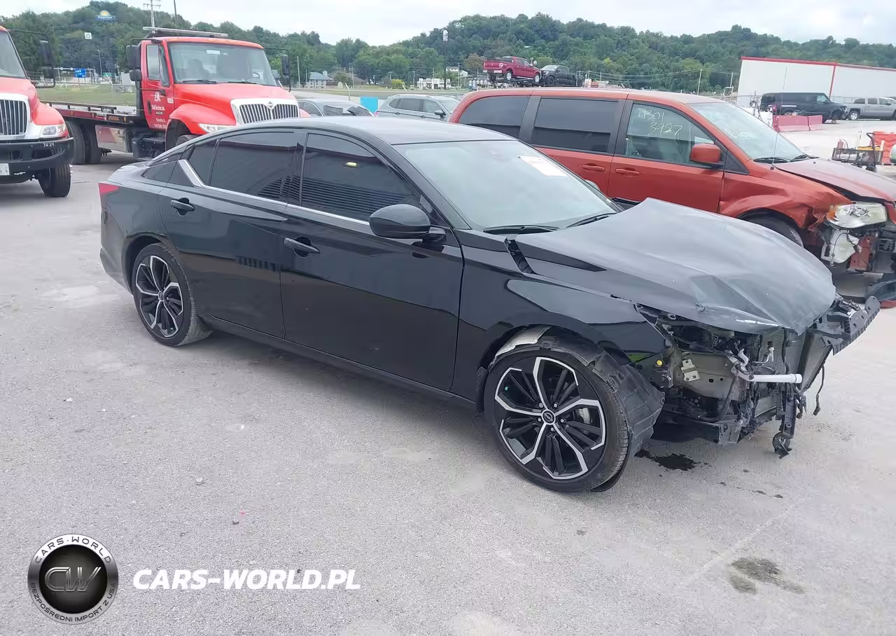 2024 Nissan Altima Sr Fwd