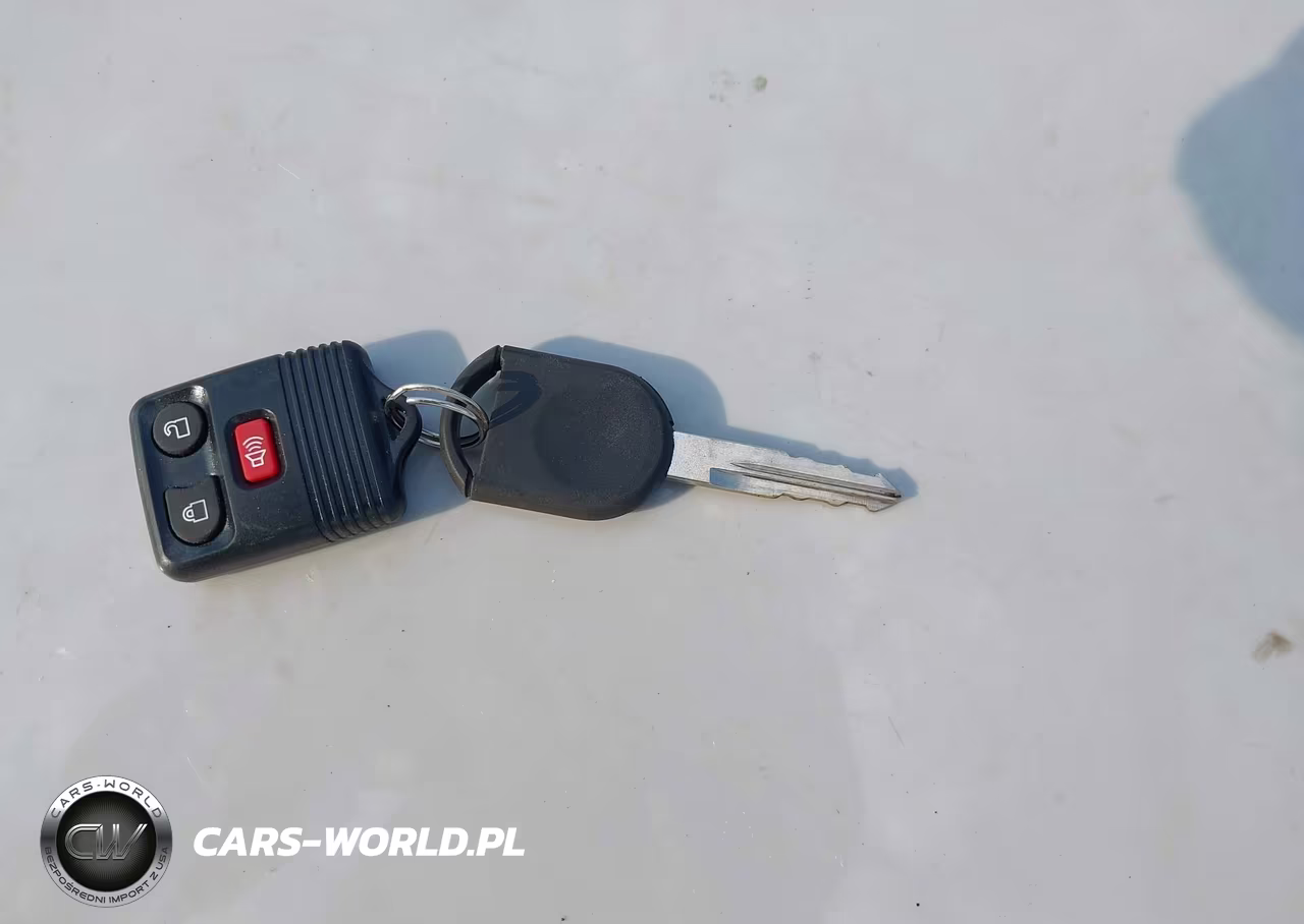 2008 Ford Escape Xlt VIN:1FMCU93168KD76482 - 11