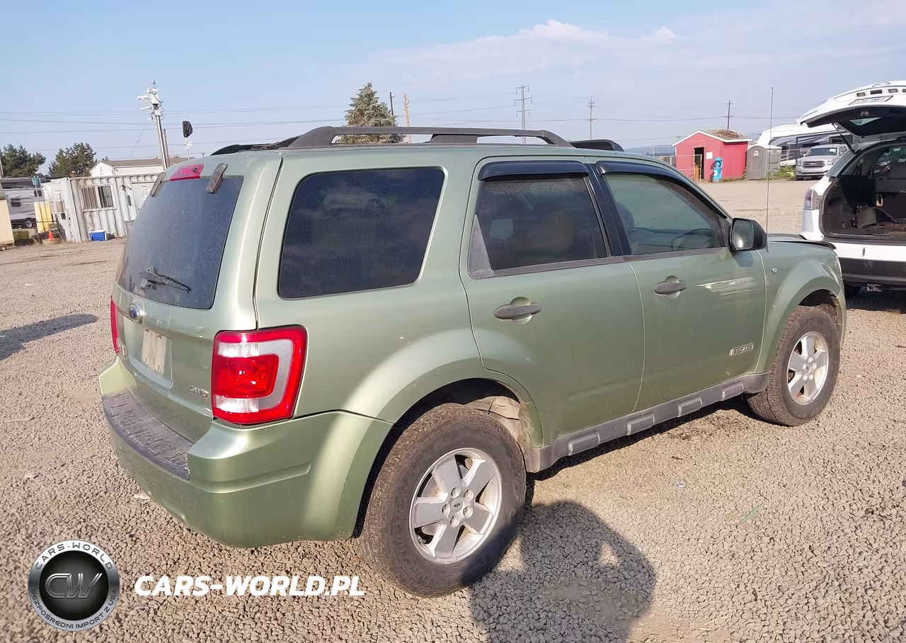 2008 Ford Escape Xlt VIN:1FMCU93168KD76482 - 4