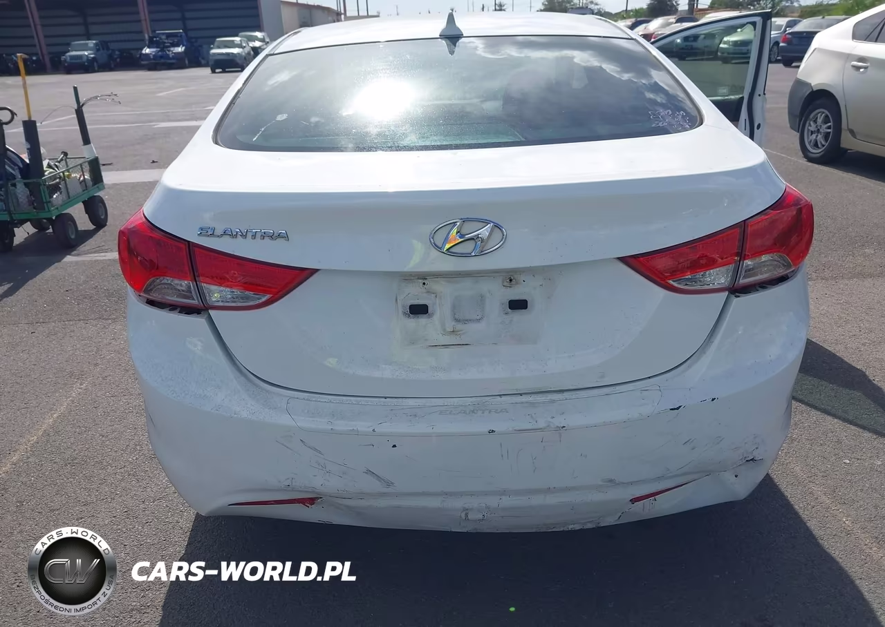 2013 Hyundai Elantra Gls VIN:5NPDH4AE6DH284559 - 6