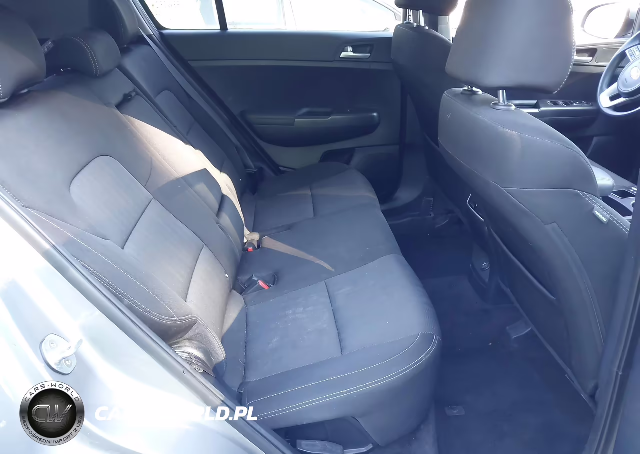 2020 Kia Sportage Lx VIN:KNDPM3AC2L7827491 - 8