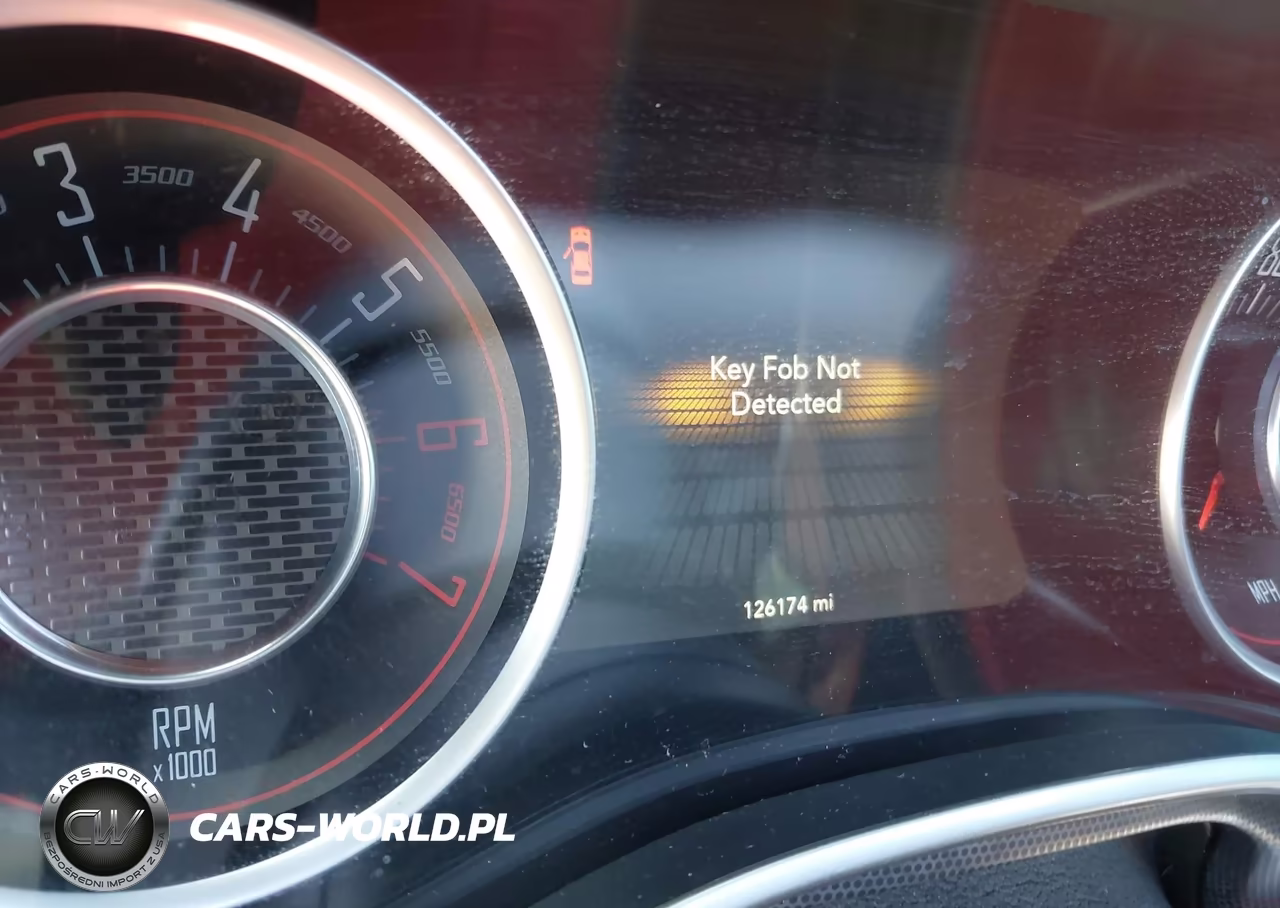 2015 Dodge Challenger R-T Plus VIN:2C3CDZBT6FH709120 - 7
