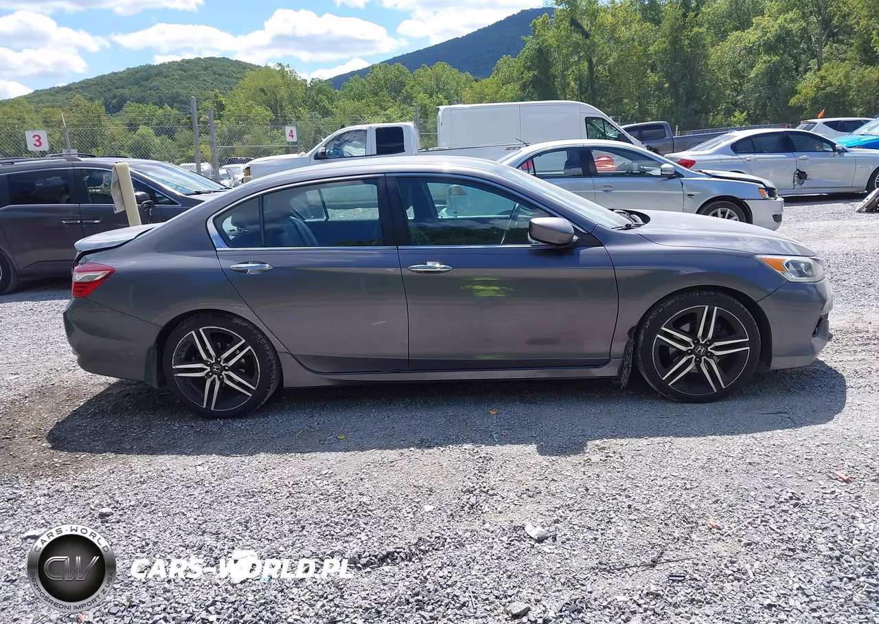 2017 Honda Accord Sport Se VIN:1HGCR2F1XHA202706 - 13