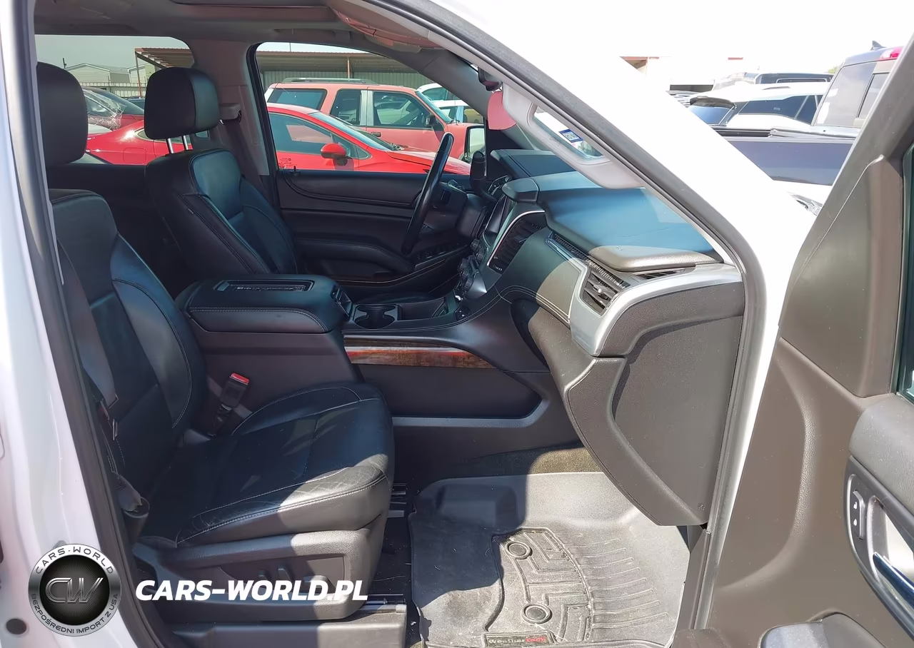 2017 Chevrolet Suburban Lt VIN:1GNSKHKC6HR170600 - 5